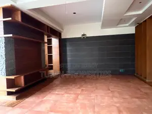 4-Bedroom Apartment in Banani DOHS for Sale
