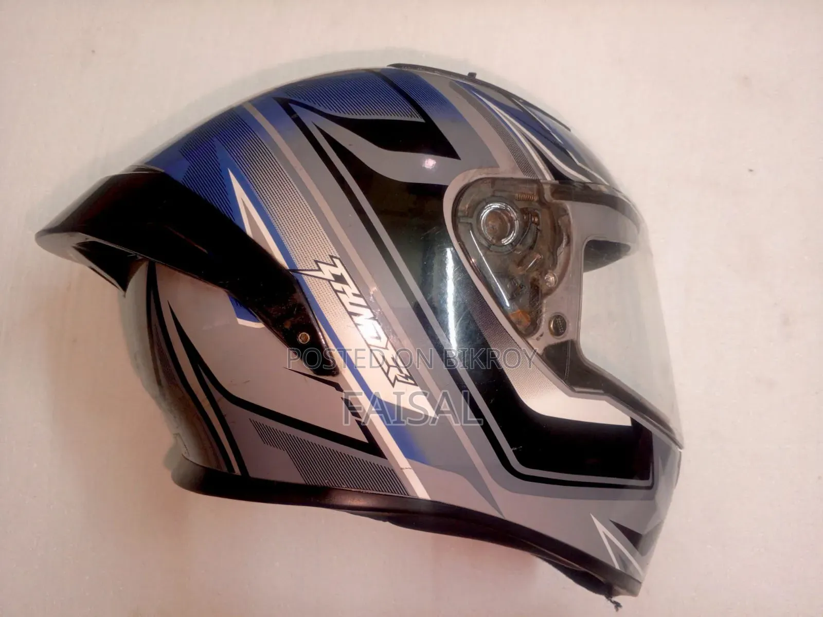 Studds Thunder Helmet