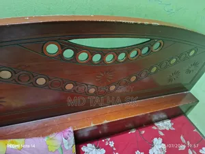 ব্যবহৃত চমৎকার কাঠের ডাবল খাট (Semi-Box) বিক্রয় হবে