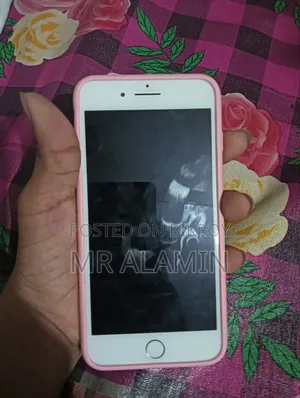 Apple iPhone 7 Plus ১২৮ জিবি লাল
