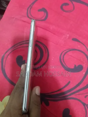 Samsung Galaxy J7 32 GB Silver