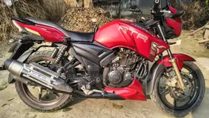 TVS Apache 180 RTR 2018 Red