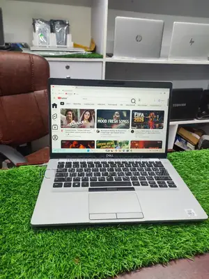 ল্যাপটপ ডেল ৮জিবি ইন্টেল কোর আই৫ এসএসডি ২৫৬জিবি