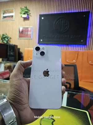 অ্যাপল আইফোন ১৩ ১২৮ জিবি সাদা