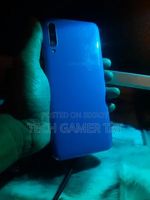 স্যামসাং গ্যালাক্সি এ৫০ ১২৮ জিবি ব্লু