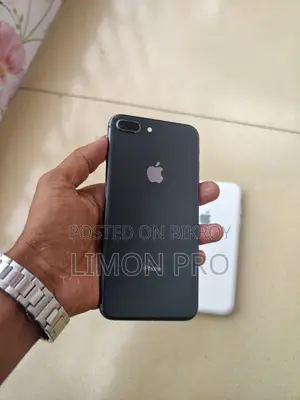 অ্যাপল আইফোন ৮ প্লাস ৬৪ জিবি ব্ল্যাক