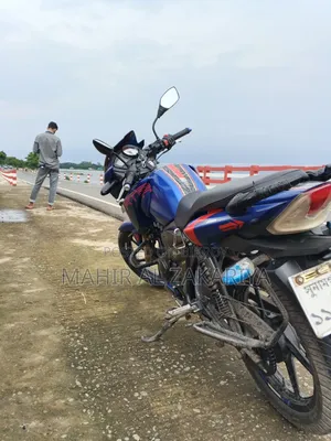TVS Apache RTR 160 2V 2022 Blue