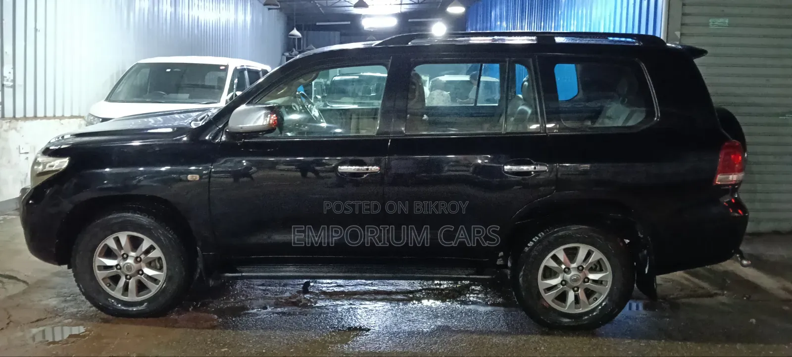 Toyota Land Cruiser 2011 Black