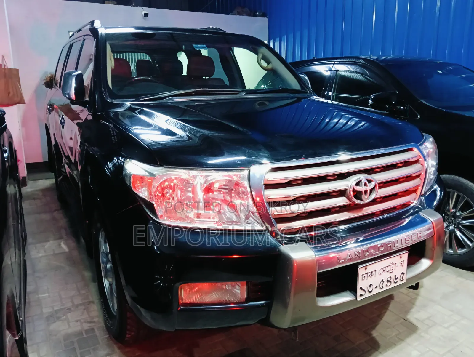 Toyota Land Cruiser 2011 Black
