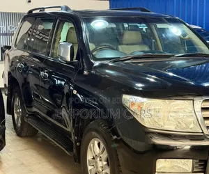 Toyota Land Cruiser 2011 Black