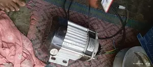 Brand new condition, 12 months warranty, free service charge if any problem occurs