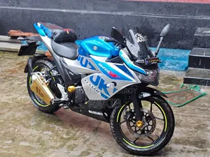 Suzuki Gixxer SF 2023