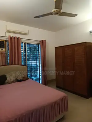 Furnished 3-bedroom Apartment in Baridhara for Rent