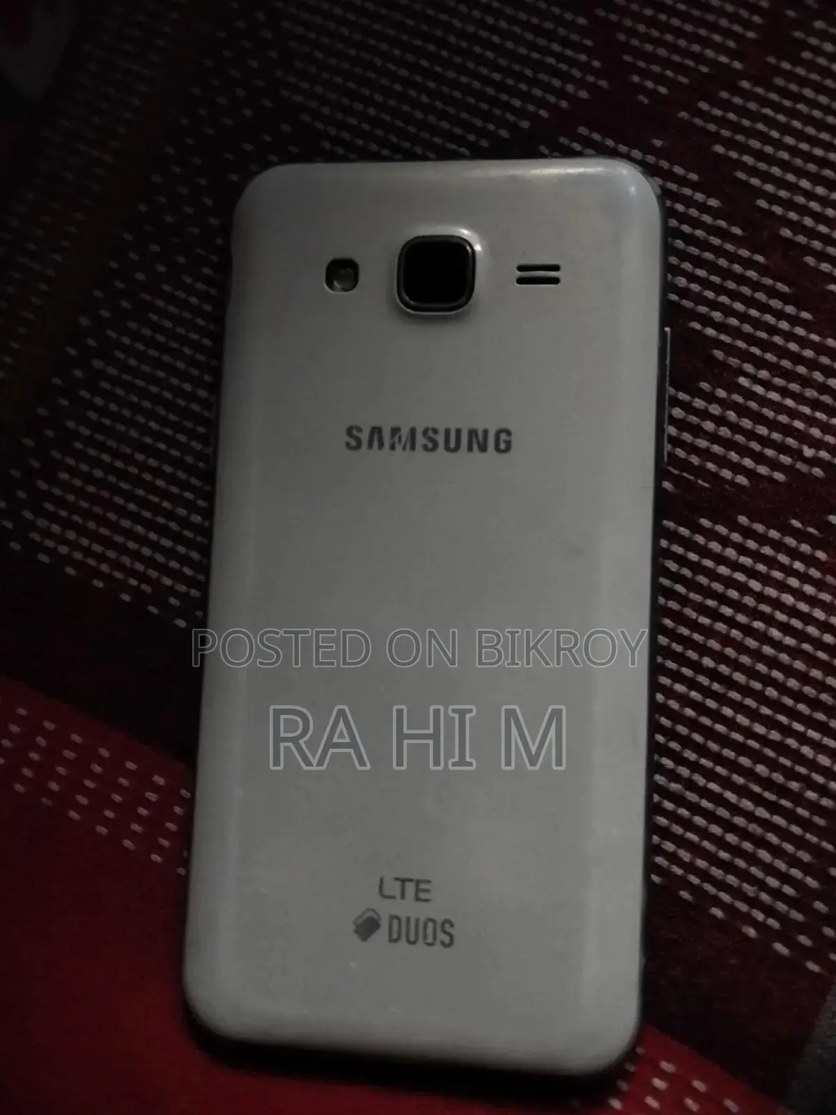 স্যামসাং গ্যালাক্সি জে৫ ৮ জিবি হোয়াইট