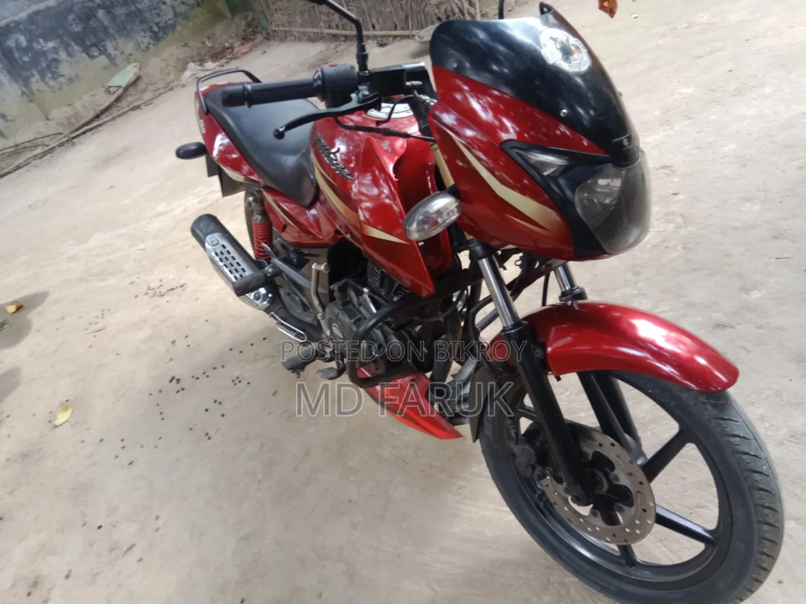 Bajaj Pulsar 150 2018 Red