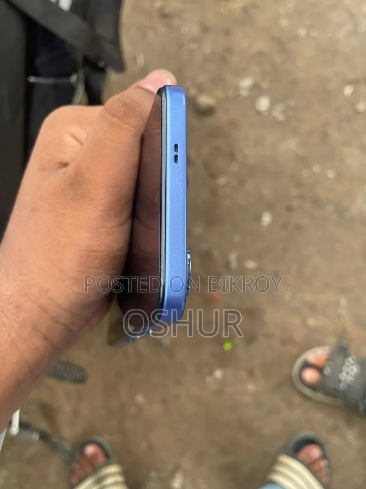 New Infinix Hot 60i 256 GB Blue