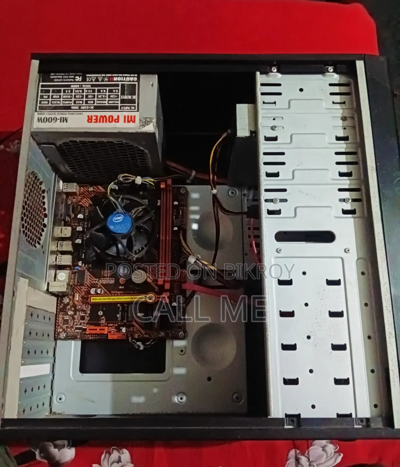 Desktop Computer 8GB Intel Core i3 SSD 128GB