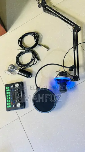 Complete Kits 2 Microphone With Sound Card