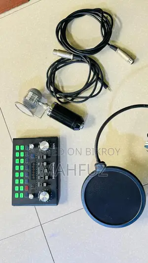 Complete Kits 2 Microphone With Sound Card