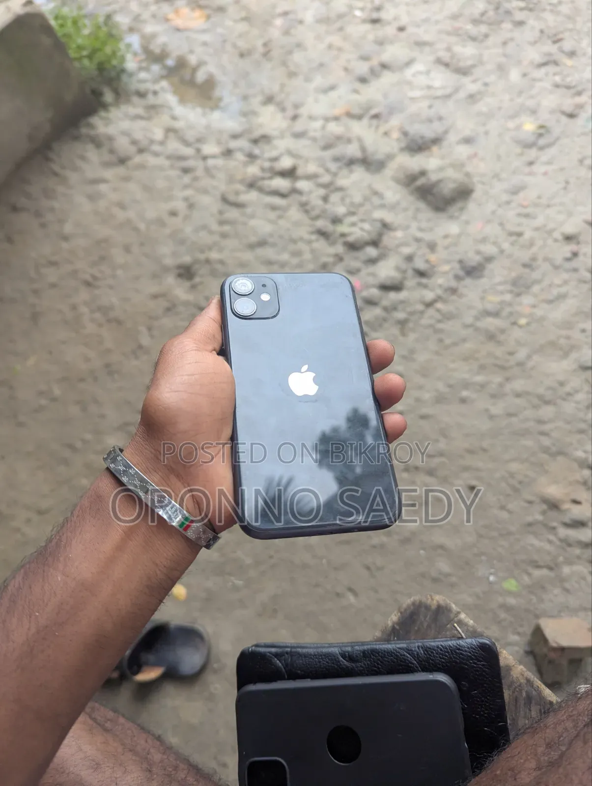 অ্যাপল আইফোন ১১ ১২৮ জিবি ব্ল্যাক