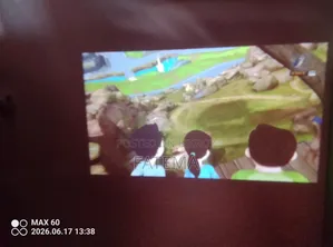 Projector works with mobile and Wi-Fi