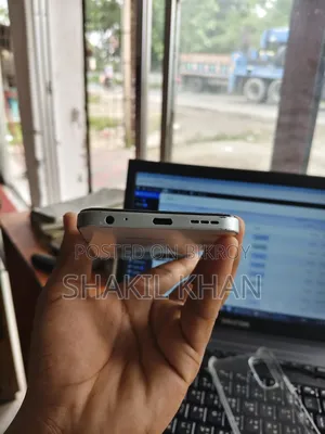 Tecno 64 GB White