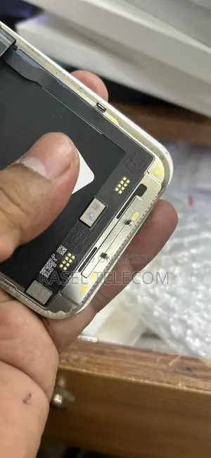 iPhone 15 Pro 100% Orgnal Display