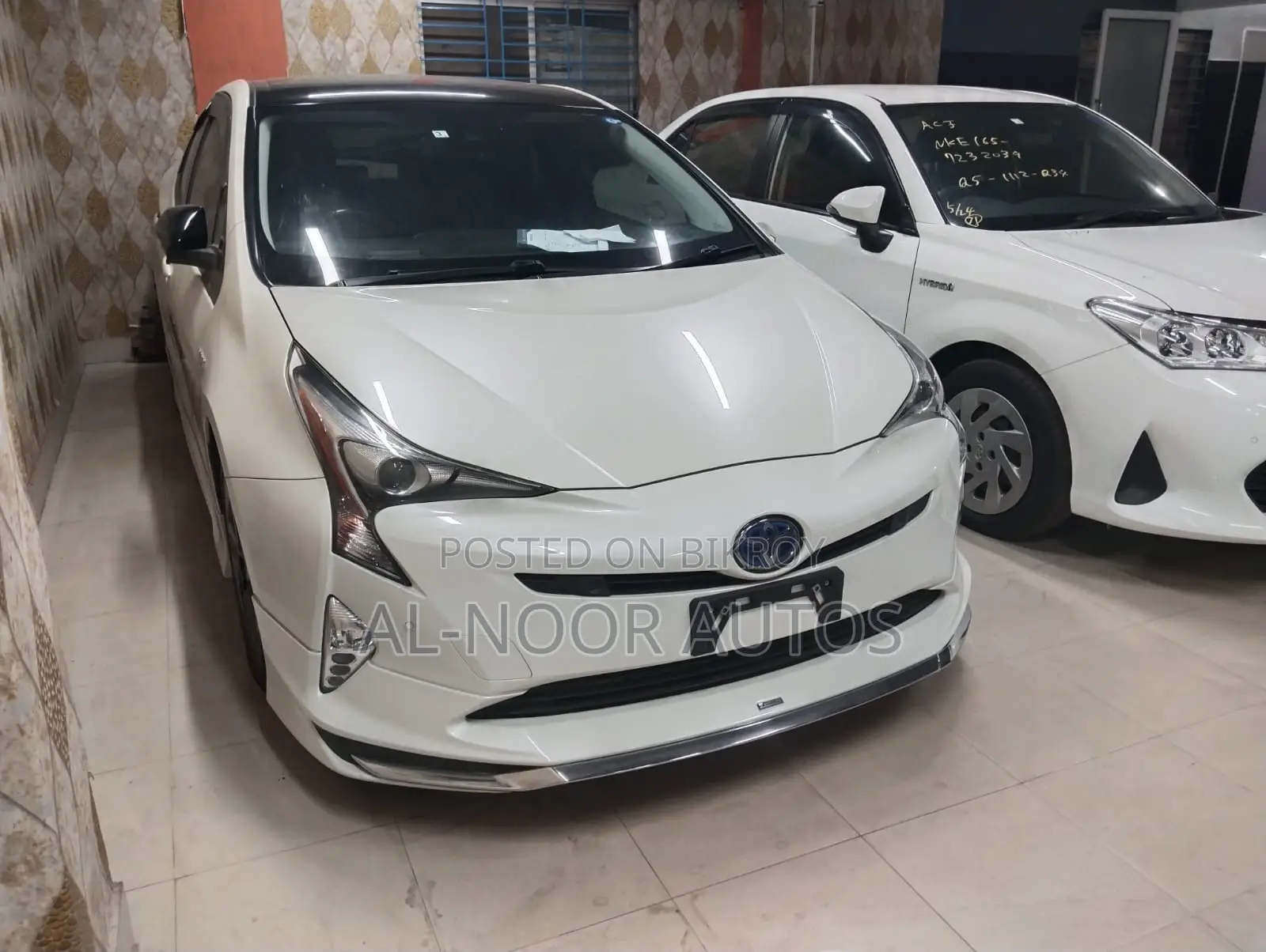 Toyota Prius 2018 Pearl