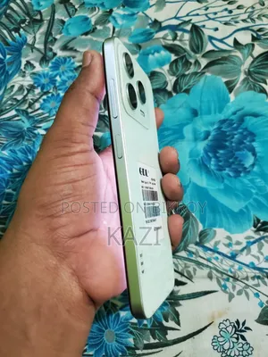 Walton 4 GB Blue