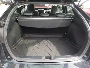 Toyota Prius 2021 Blue