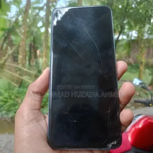 Infinix Hot 10 128 GB Blue