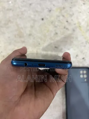 Samsung Galaxy A12 64 GB Blue