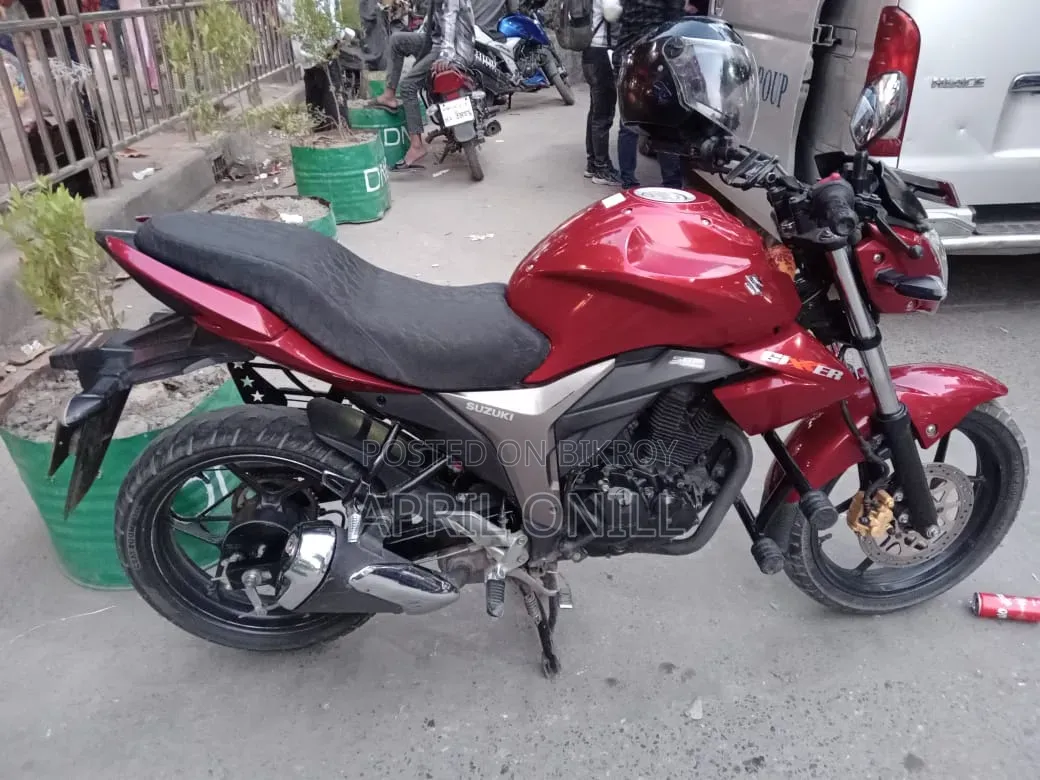 Suzuki Gixxer Monotone 2023 Red