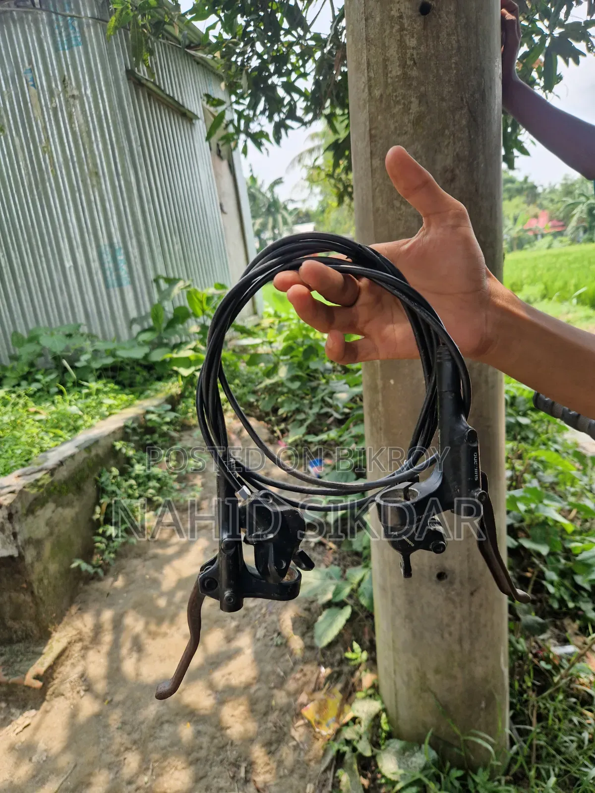 Shimano MT200