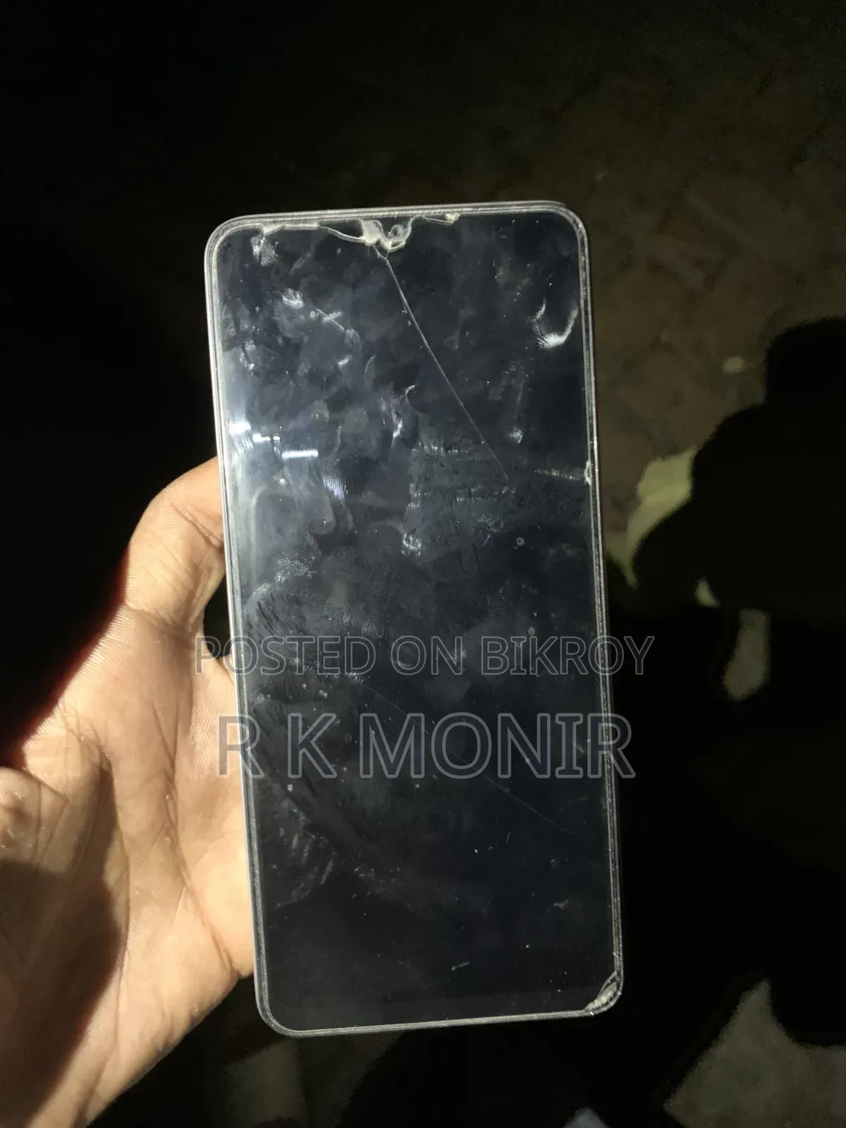 Vivo Y04 128 GB Gold