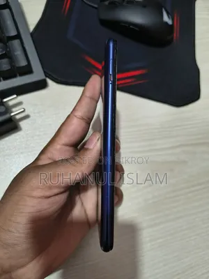 Samsung Galaxy M20 32 GB Blue