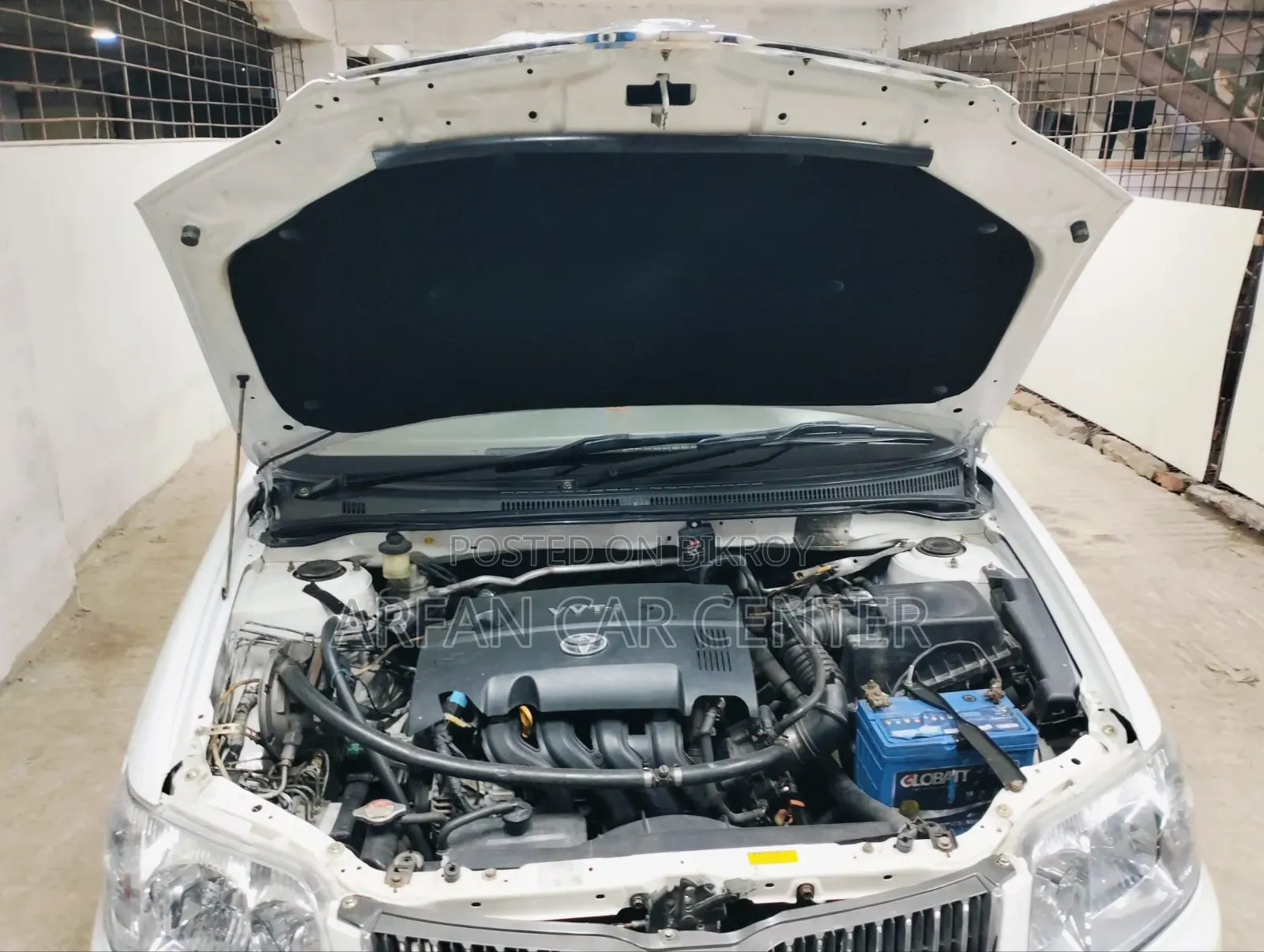 Toyota Corolla 2005 White