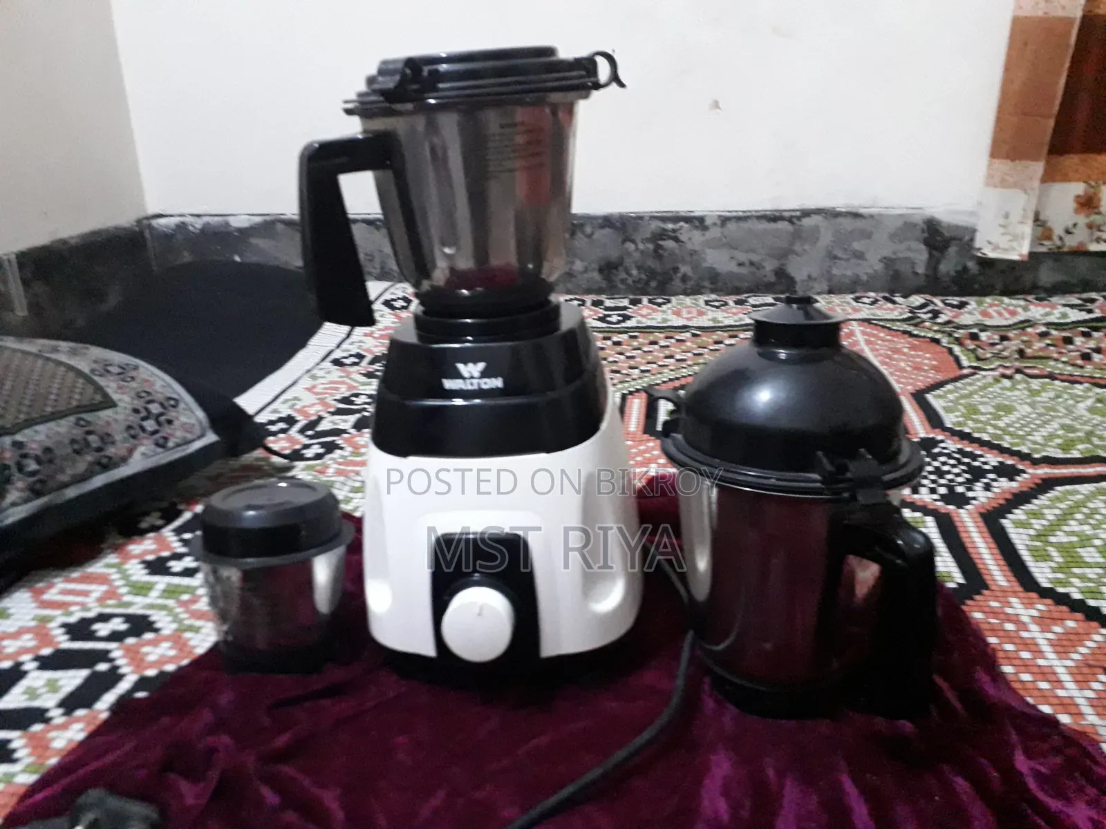 Brand new blender
