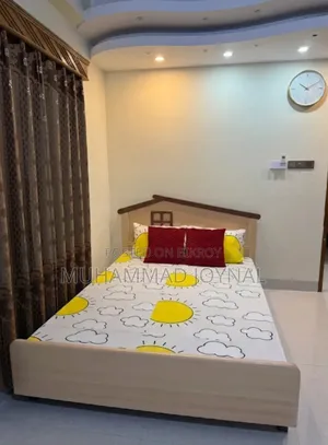 কাস্টমাইজড বেড