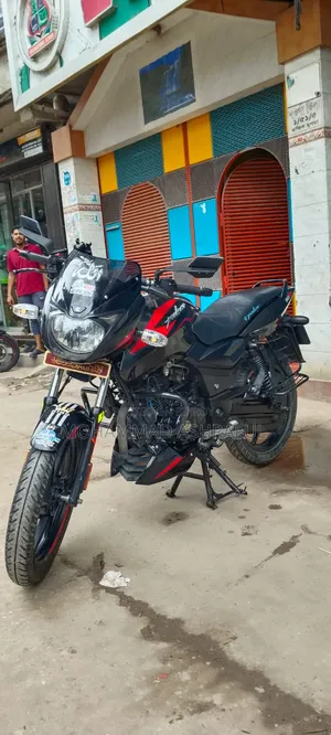 Bajaj Pulsar 150 2024 Black