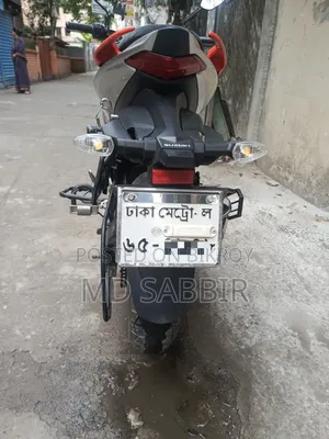 Suzuki Gixxer Fi ABS 2024 Orange