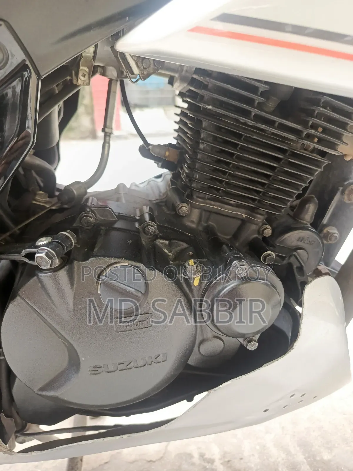 Suzuki Gixxer Fi ABS 2024 Orange