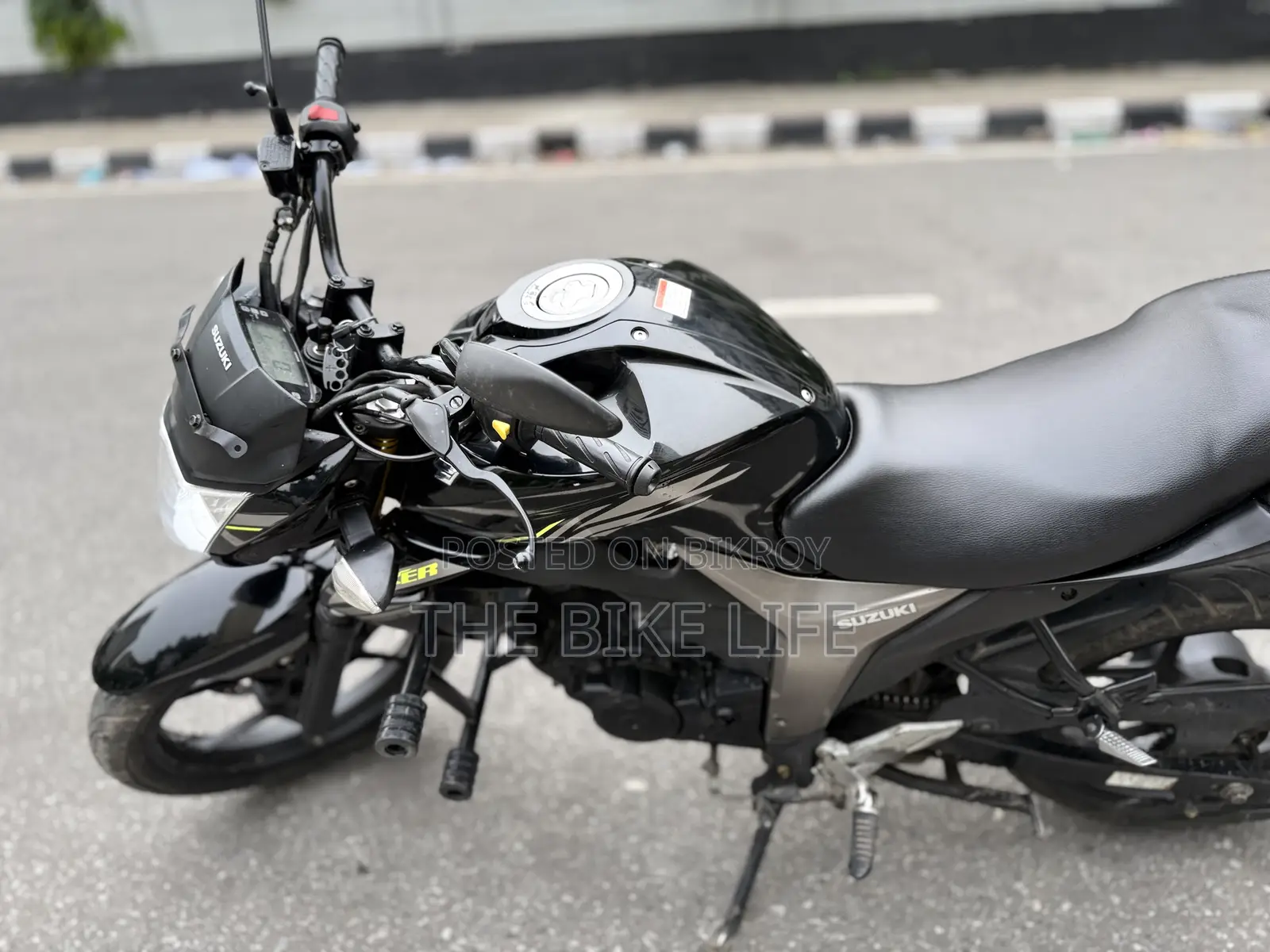 Suzuki Gixxer Monotone 2023 Black