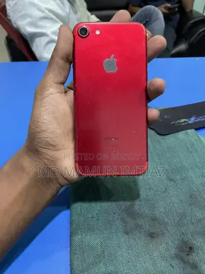 Apple iPhone 7 128 GB Red