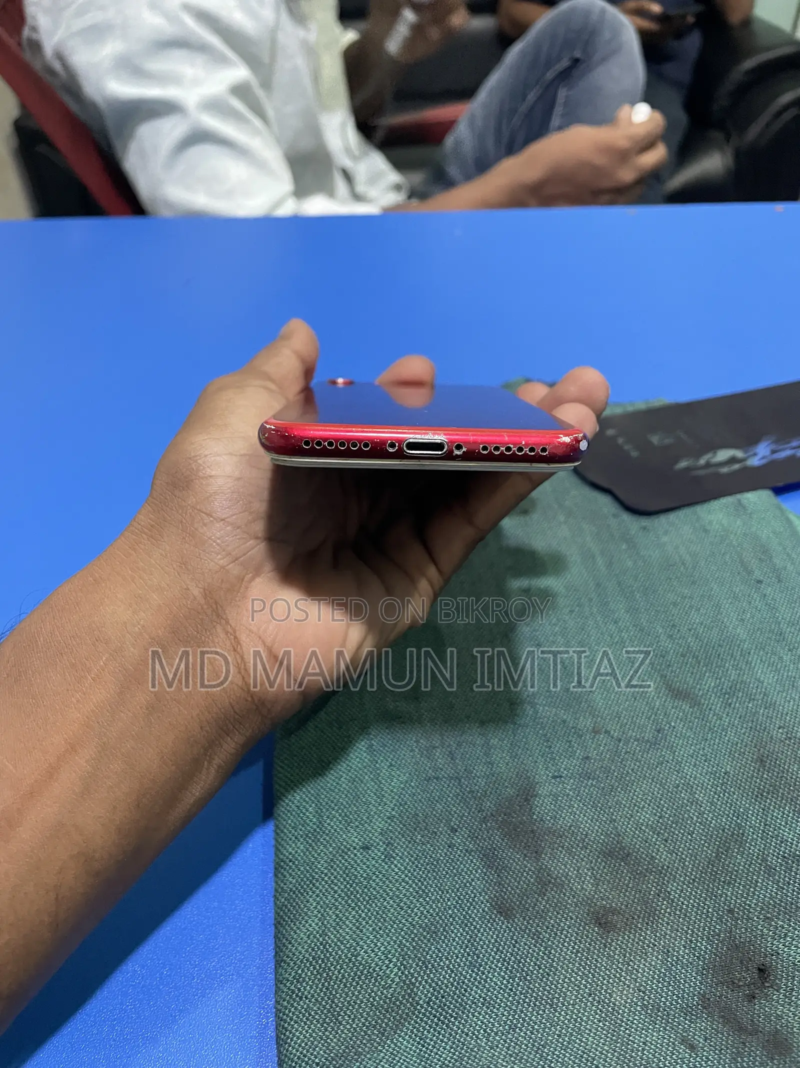 Apple iPhone 7 128 GB Red