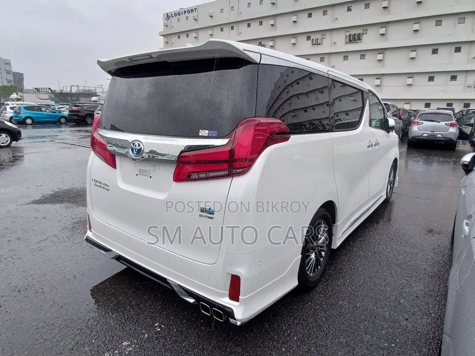 Toyota Alphard 2.5 Hybrid AWD 2021 Pearl
