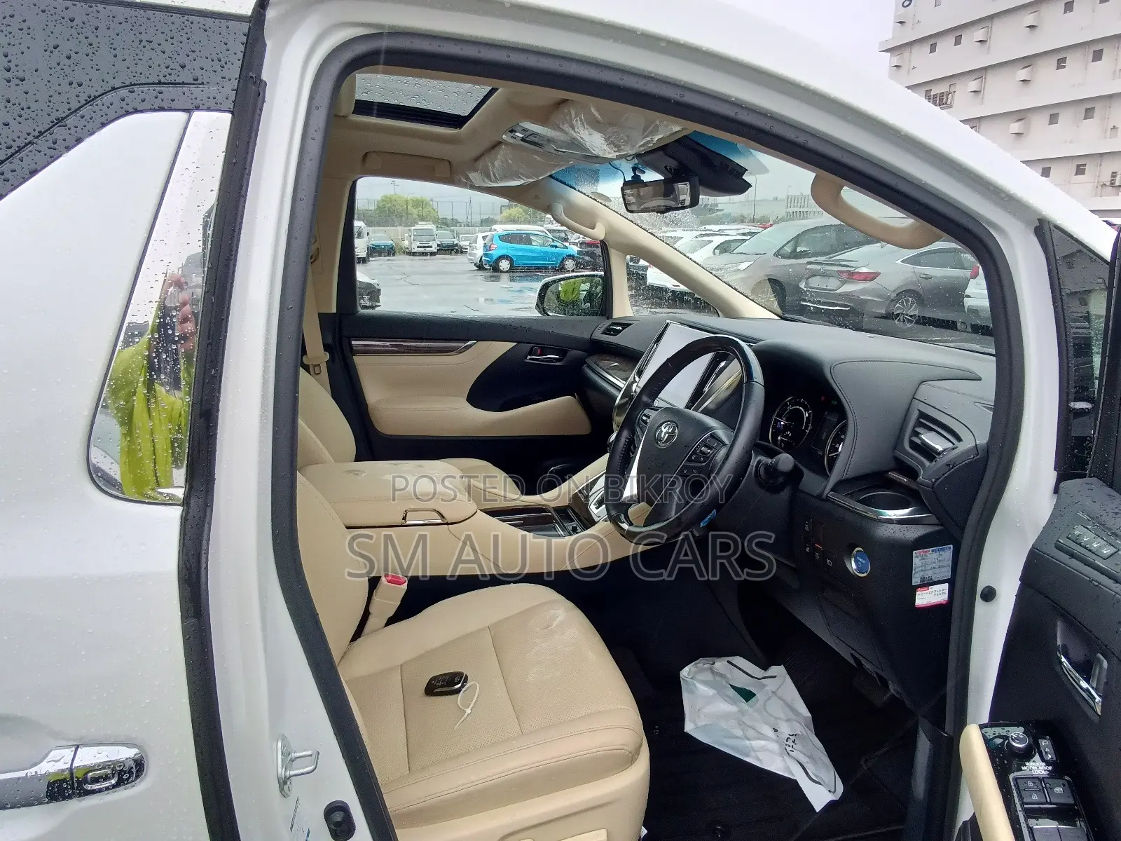 Toyota Alphard 2.5 Hybrid AWD 2021 Pearl