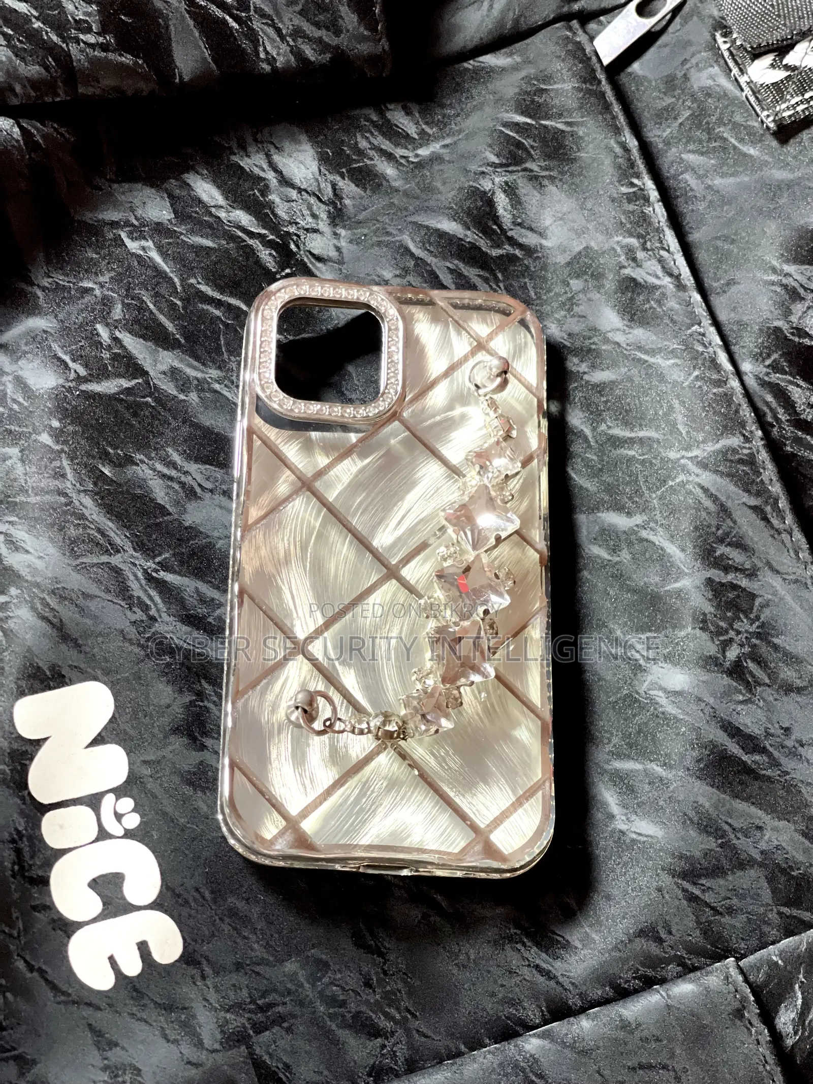iPhone 12 ফোন কভার