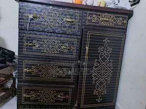 Wardrobe in perfect condition
