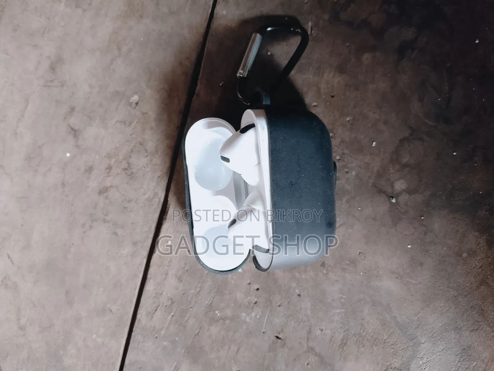 Hub Ai, Airpods